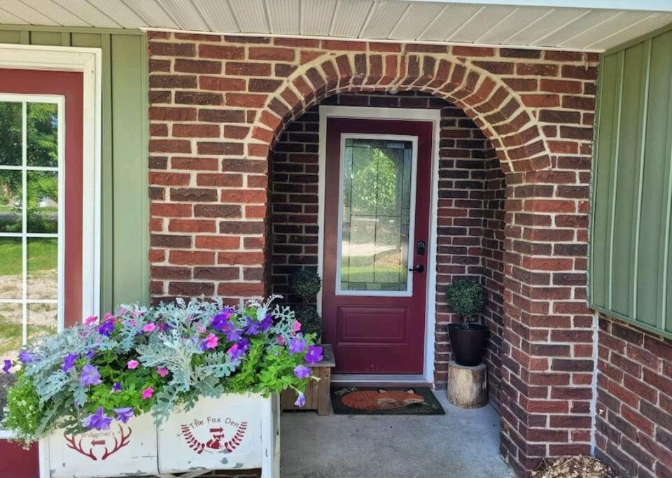 Family Friendly Cottage ☆Walking Distance To Beach Lion's Head Exterior photo