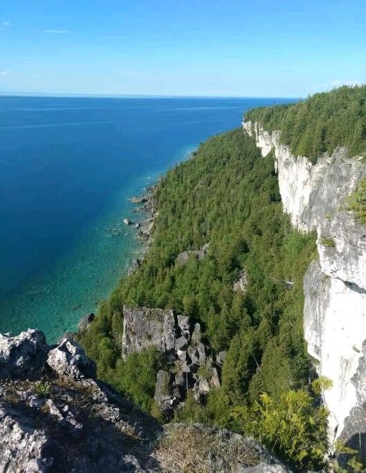 Family Friendly Cottage ☆Walking Distance To Beach Lion's Head Exterior photo