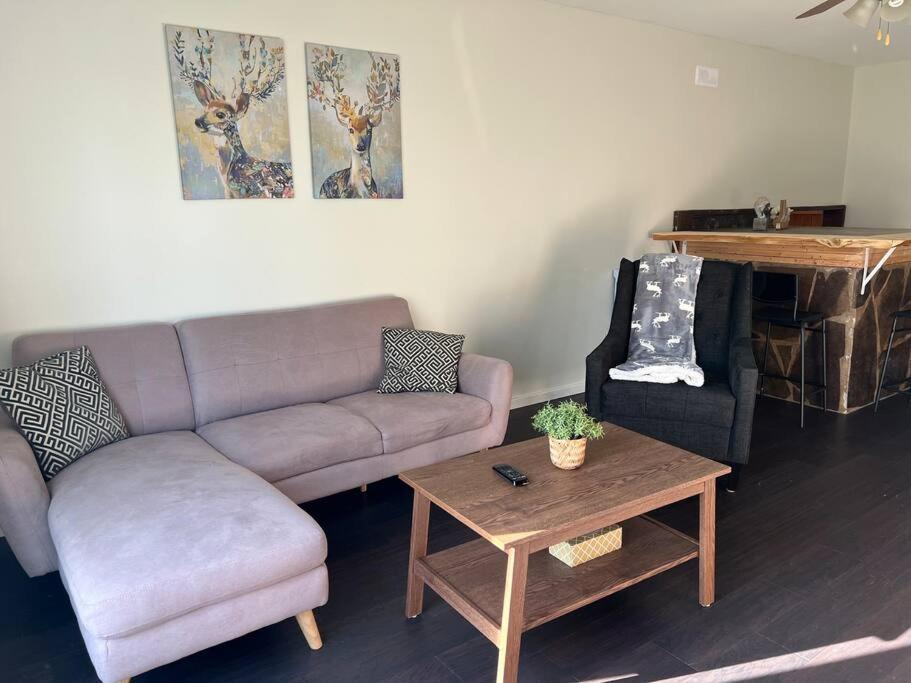 Family Friendly Cottage ☆Walking Distance To Beach Lion's Head Exterior photo